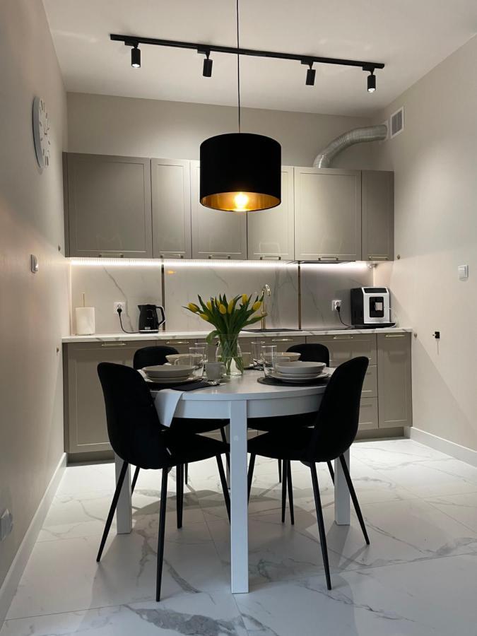 Sunset Resort Apartament Dziesiatka Przy Plazy غجيبوفو المظهر الخارجي الصورة